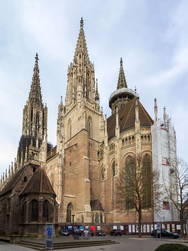Ulmer Münster - © Leonid Andronov via canva.com