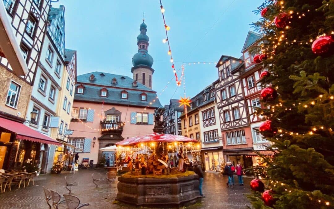 Tagesausflug im Advent: Von Trier durchs Moseltal nach Cochem