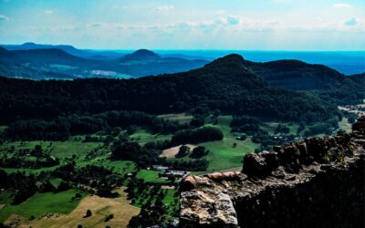Swabian Alb road trip - from Tübingen to Ulm with castles, caves and Ice Age art
