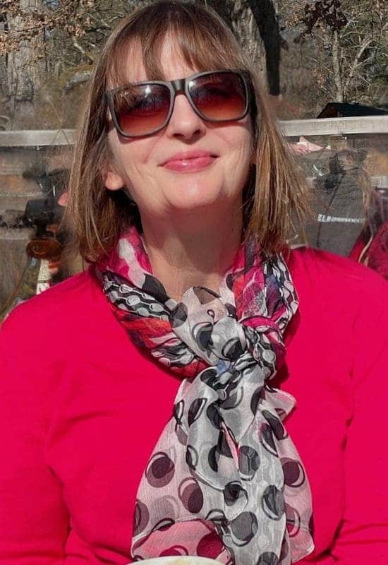 Porträt Angelika Klein - Sonne am Bärensee in Stuttgart - angiestravelroutes.com