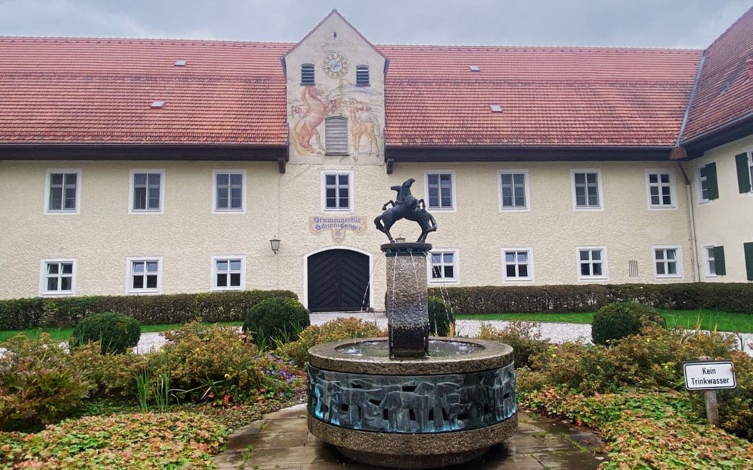 main-and-landgestuet-schwaiganger Schwaiganger Main and State Stud Farm near Ohlstadt - Main building with fountain