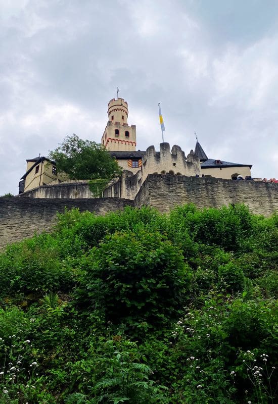 Marksburg near Braubach, photographed from the footpath leading to the castle