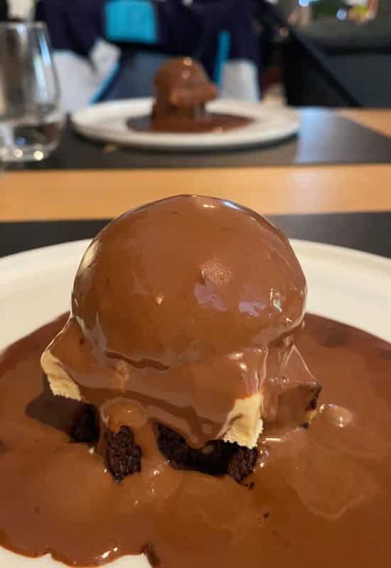 Le Knack—a legendary chocolate creation from Gerhards Genussgesellschaft