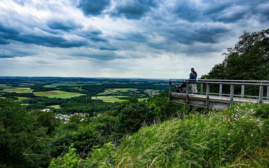Viewing platform on the Schaumberg with a sweeping view of the Saarland countryside