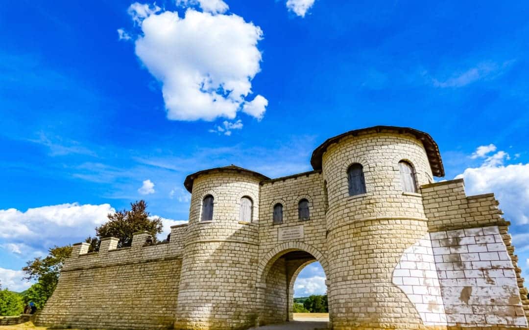 UNESCO-Welterbe Obergermanisch-Raetischer Limes - Kastell Biriciana - porta decumena - Weissenburg in Bayern - angiestravelroutes.com