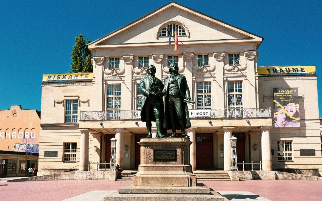 Weimar - Deutsches Nationaltheater - Goethe-Schiller-Denkmal - angiestravelroutes.com