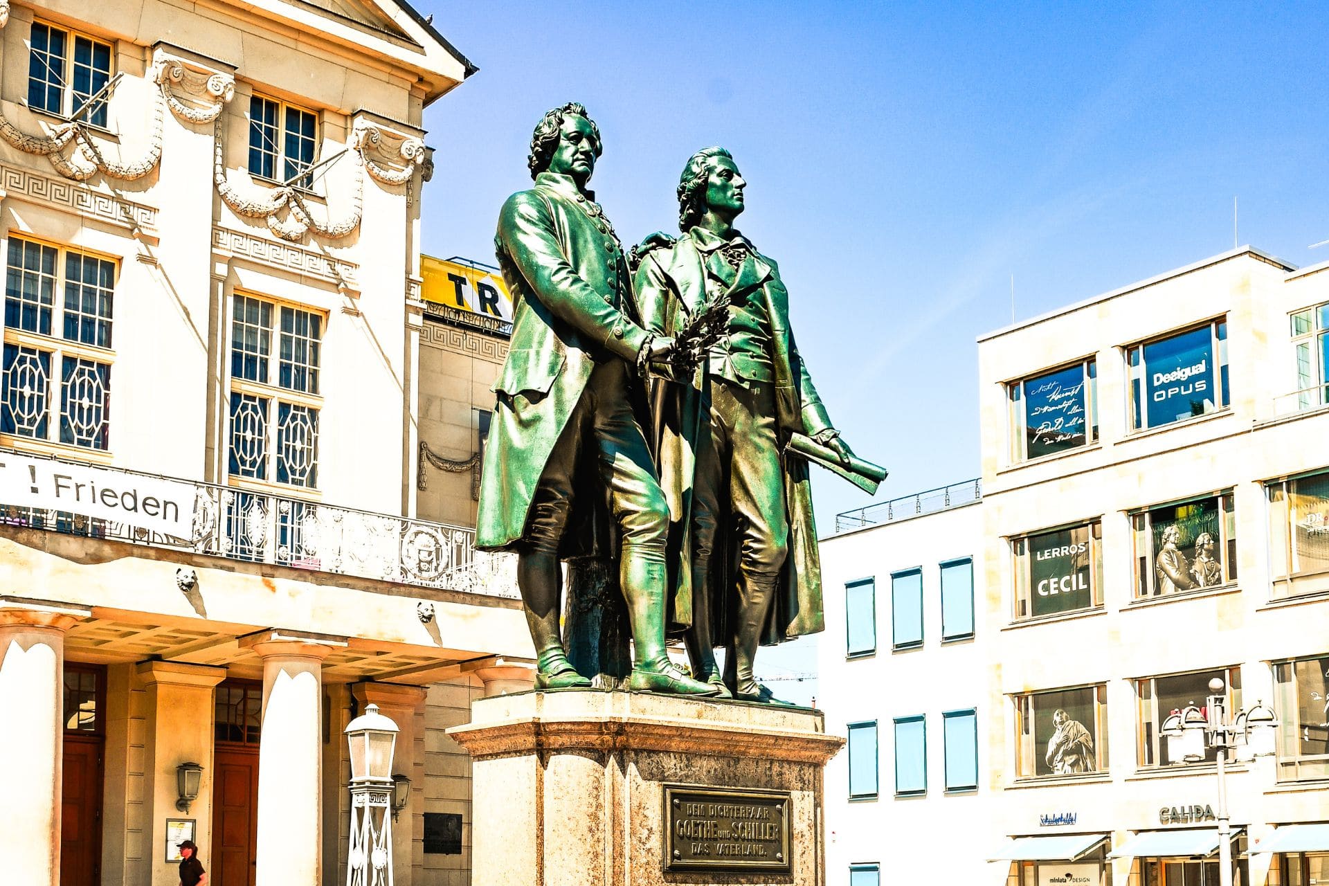 Theaterplatz Weimar - Goethe-Schiller Monument - angiestravelroutes.com